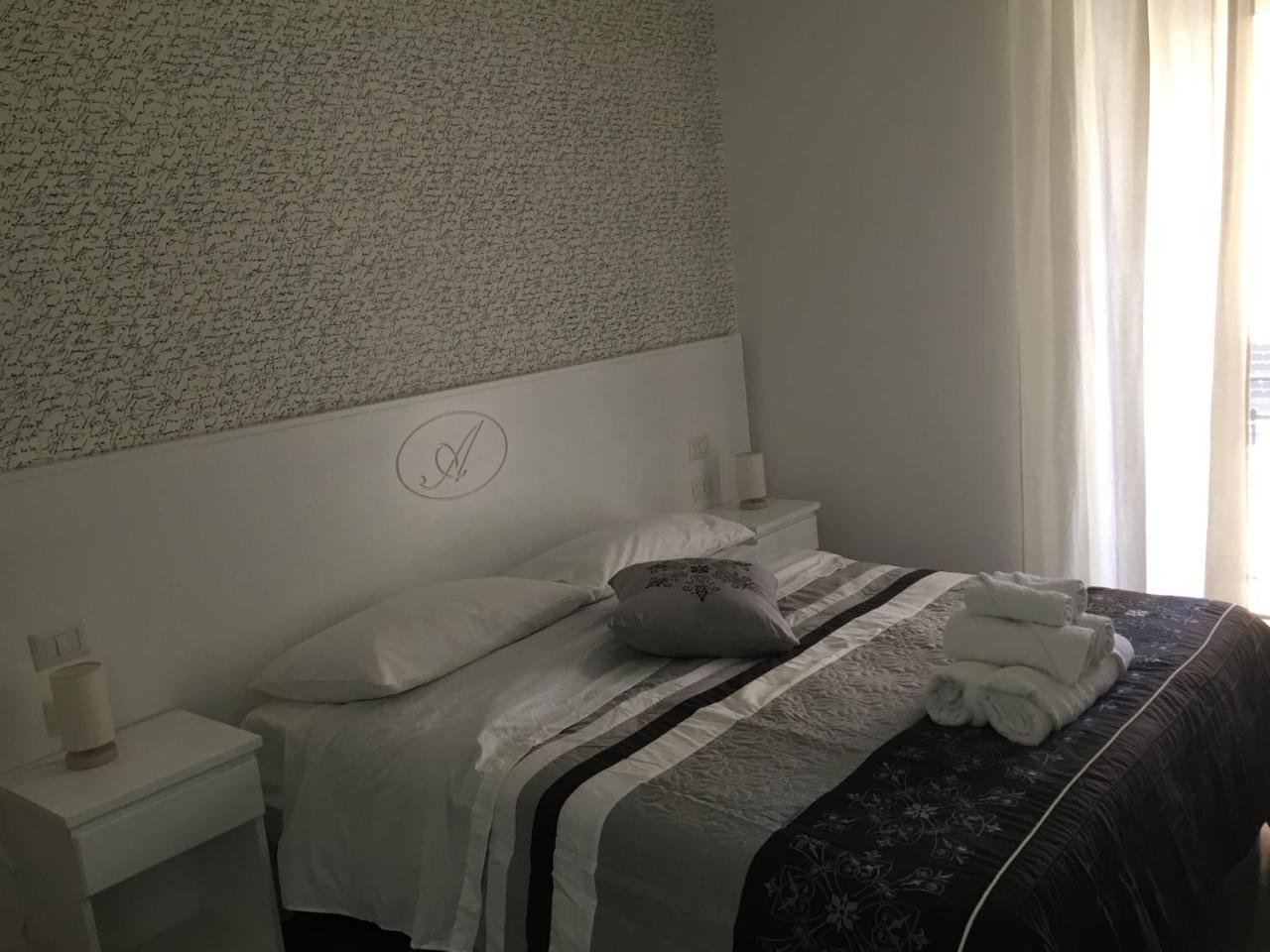 B&B Alambrado Rooms & Suites Napoli Dış mekan fotoğraf