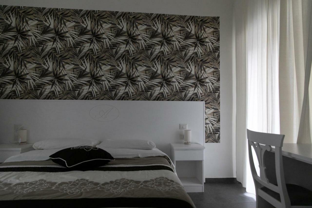 B&B Alambrado Rooms & Suites Napoli Dış mekan fotoğraf