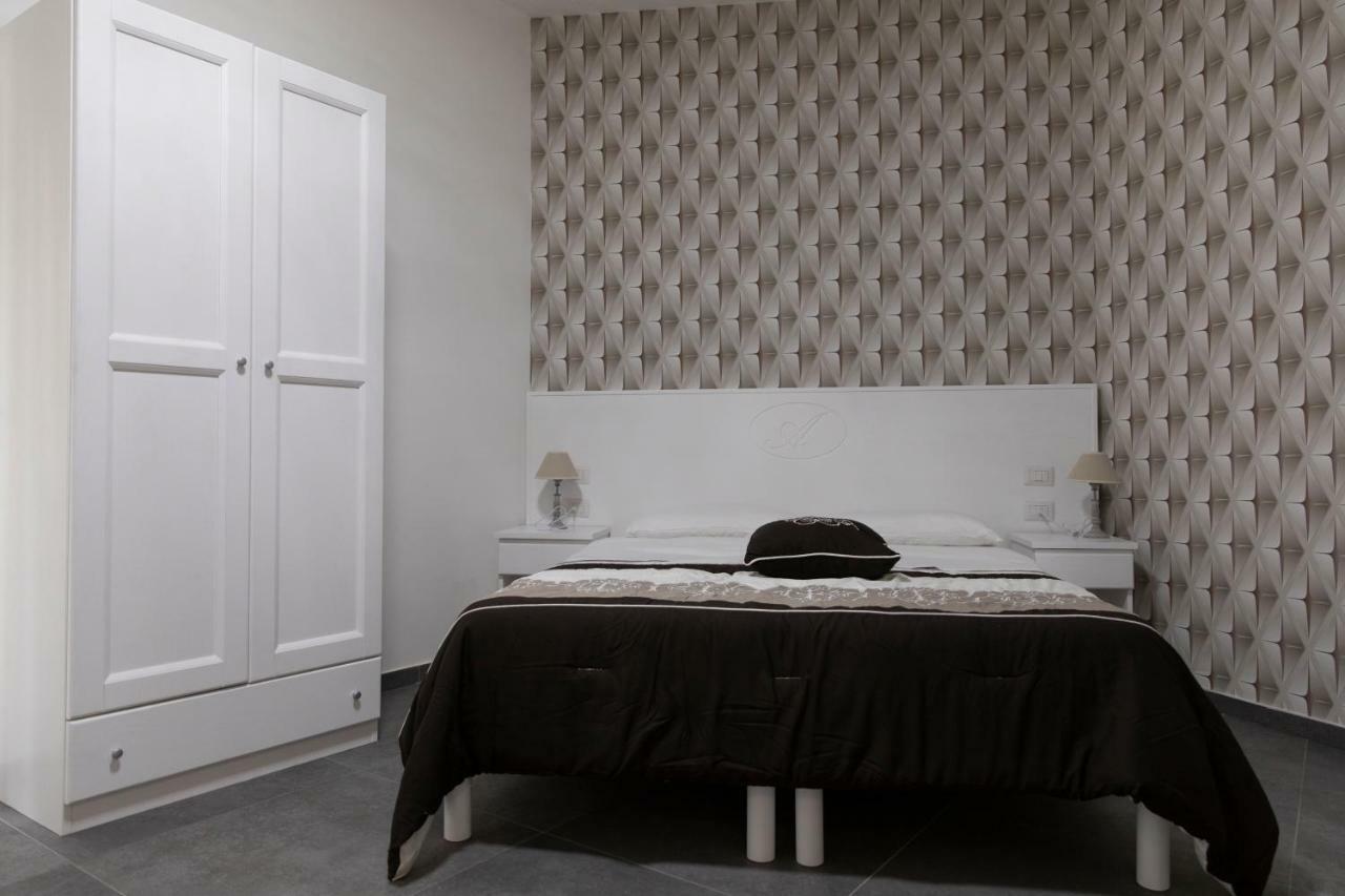 B&B Alambrado Rooms & Suites Napoli Dış mekan fotoğraf
